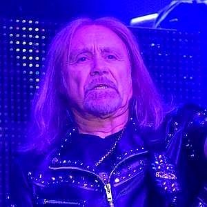 Age Of Ian Hill biography