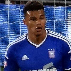 Age Of Tyrone Mings biography