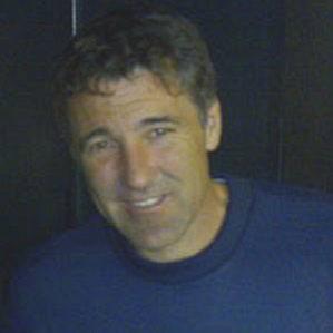 Age Of Dean Saunders biography